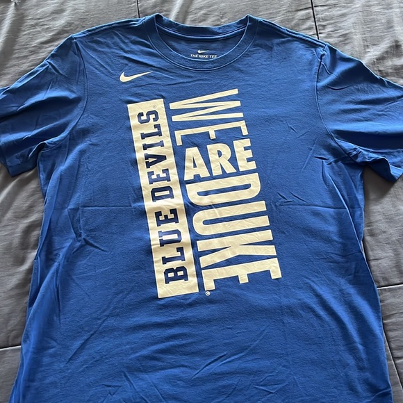 Super comfortable super soft Nike tee Duke Blue Devils large dri-fit - Picture 7 of 9